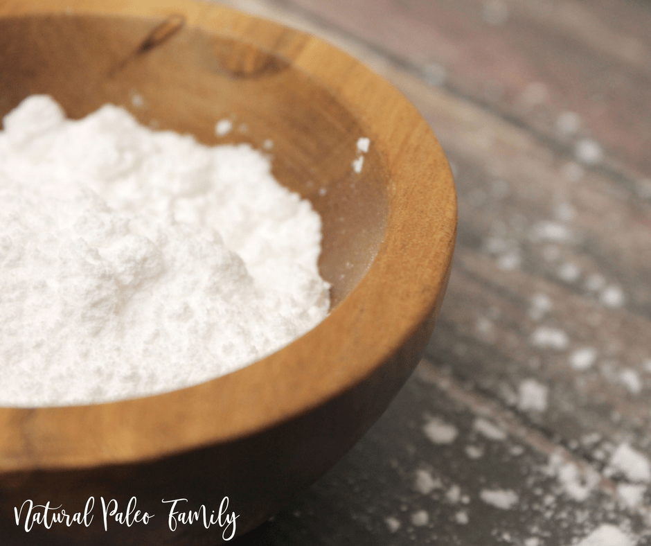 wooden bowl full of low carb keto confectioner's sugar